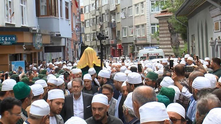 Ömer Tuğrul İnançer’in tabutu omuzlarda götürüldü